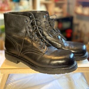 Vintage Men's Black Leather Lace-Up Boots